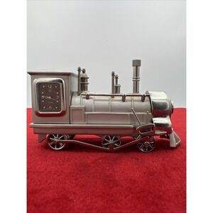 Small Solid Metal Steam Train Desktop quarts Clock Japan Movement